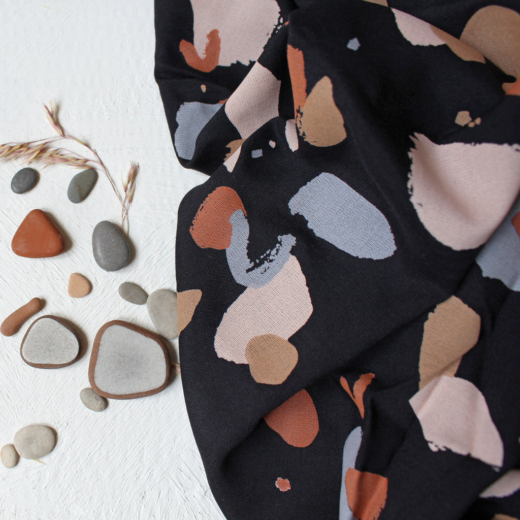 Atelier Brunette - Granito Night Fabric