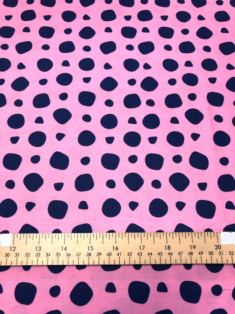 Nordic Garden Dream - Revebjellle - Pink/Blue (Spot) - Craftyangel