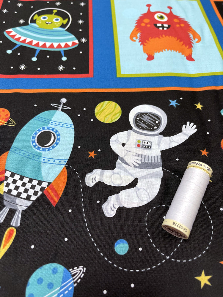 Makower Space Panel - black