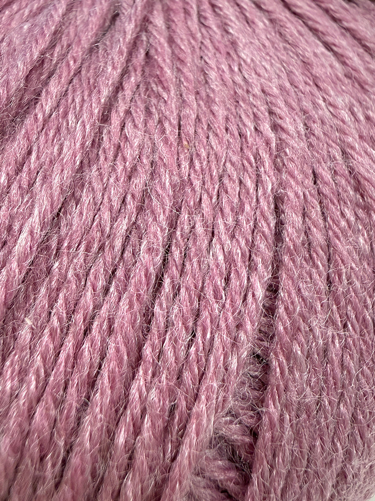 Regia Premium: Bamboo 4-PLY - Dark Pink (82)