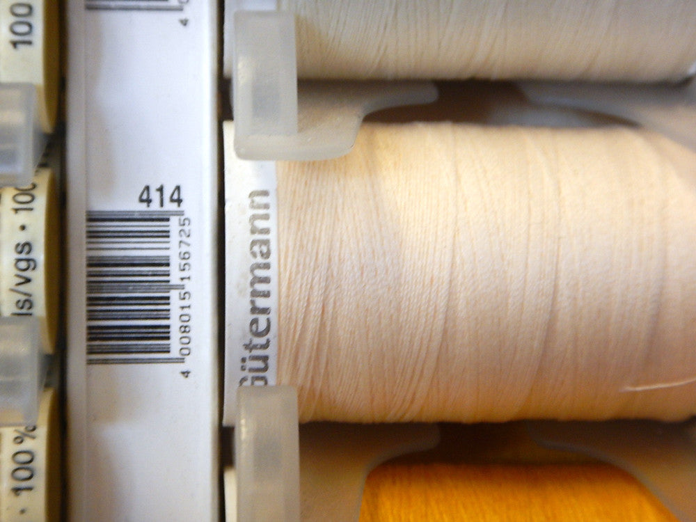 Gutermann Sew All Thread, Cream Gutermann Polyester Thread, off White  Polyester Sewing Thread, UK Sewing Supplies, Gutermann Colour 414, UK 