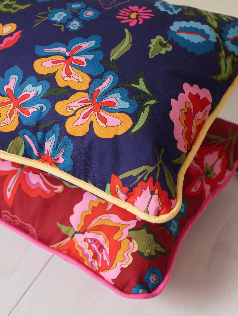 Nordic Garden Dream - Stauder - Blue (Floral with butterflies) - Craftyangel