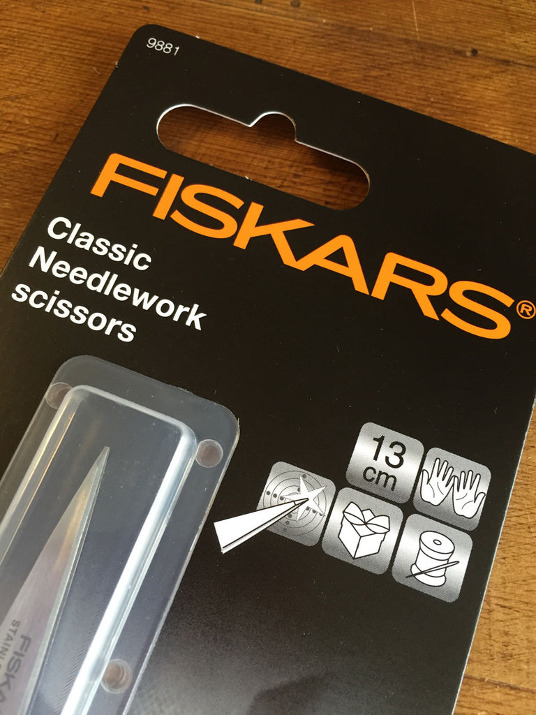Fiskars Universal Desktop Scissors Sharpener - 123Stitch