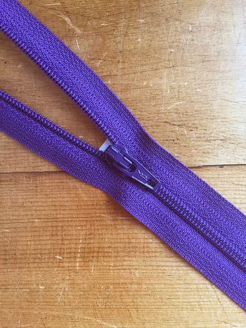 22"/56cm Concealed Zip - Purple (866)